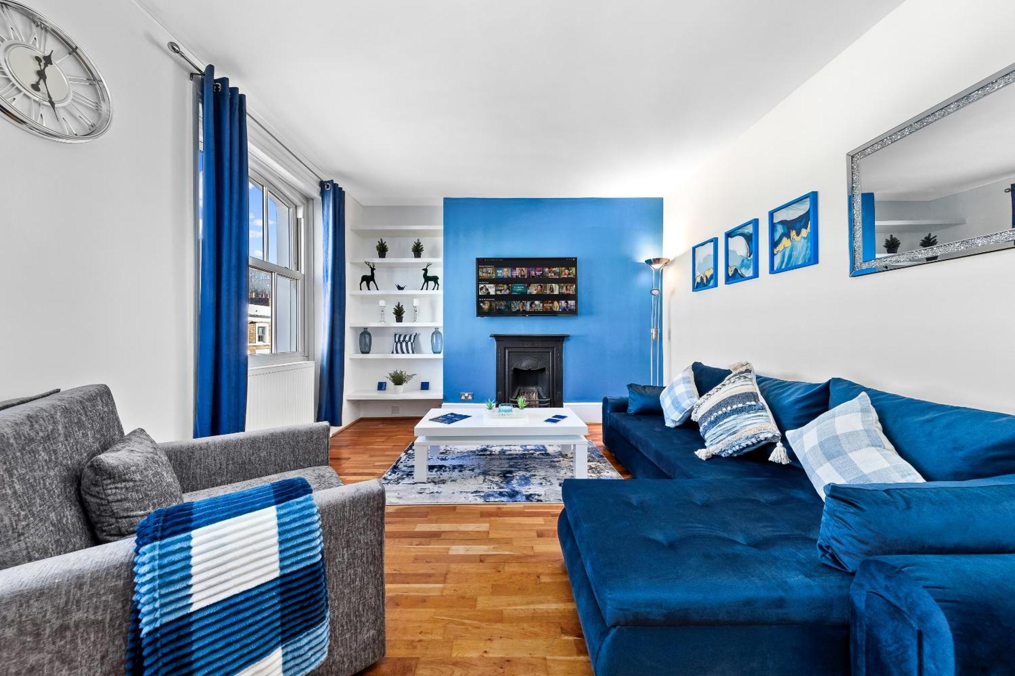 Balcony Blue Theme 1 Bedroom Central London Luxury Flat Near Hyde Park! Accommodates Up To 6! Double Sofa Bed And Next To Station! מראה חיצוני תמונה