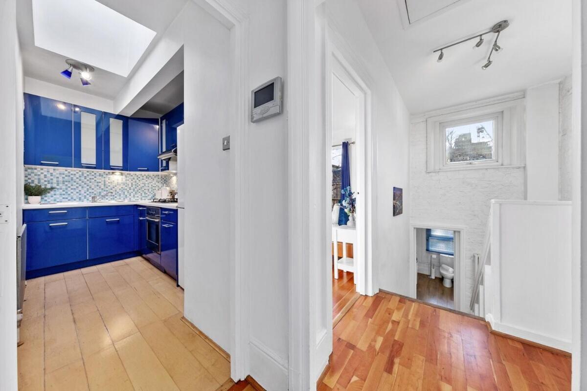 Balcony Blue Theme 1 Bedroom Central London Luxury Flat Near Hyde Park! Accommodates Up To 6! Double Sofa Bed And Next To Station! מראה חיצוני תמונה