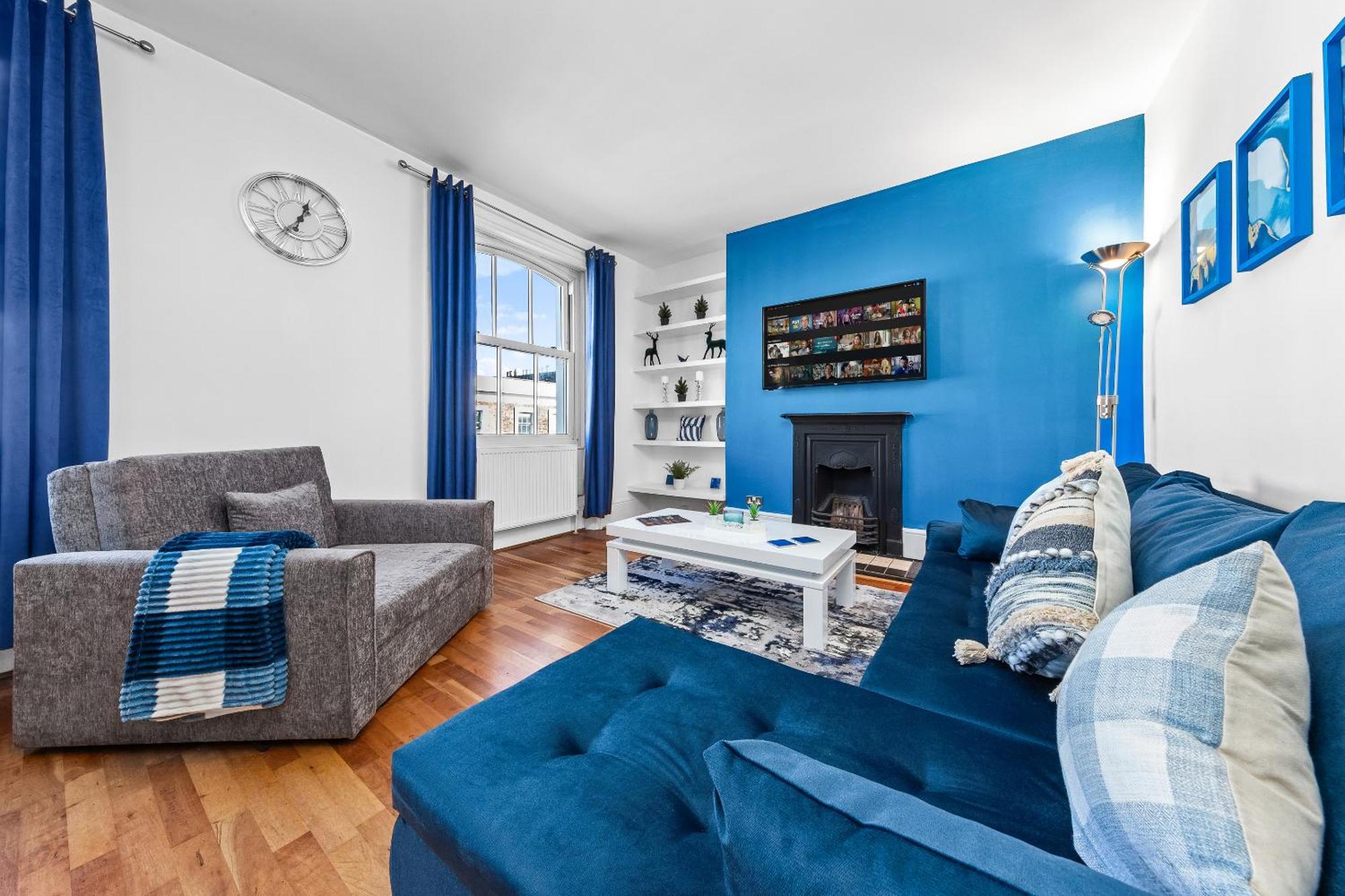 Balcony Blue Theme 1 Bedroom Central London Luxury Flat Near Hyde Park! Accommodates Up To 6! Double Sofa Bed And Next To Station! מראה חיצוני תמונה